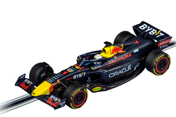 Red Bull Racing RB18 - Verstappen No. 1