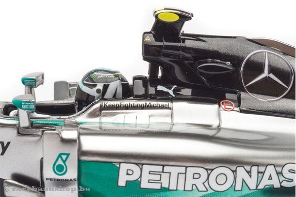 Met gave futuristische uitstraling.