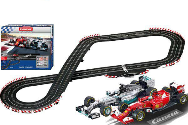 Race 'n Rush racebaan van Carrera Digital 132.