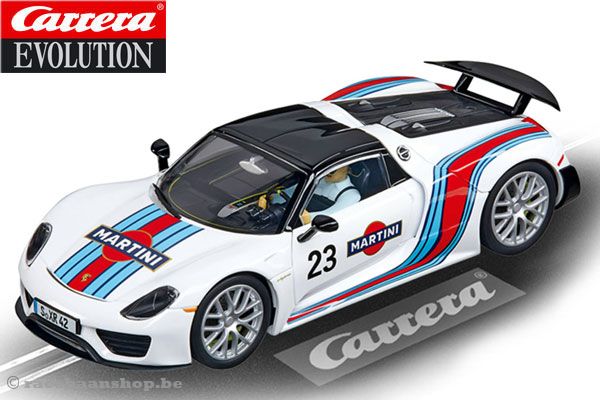 Evolution Porsche 918 Spyder Martini Racing No 23.