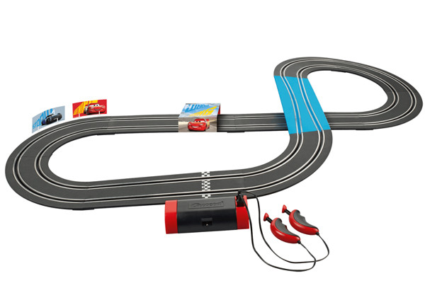 Met een baanlengte van 2,9 meter.